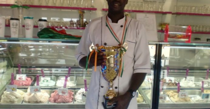 Le burkinabé Andre Bayalé remporte le concours internationale de la chocolat
