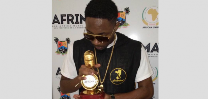 Afrima 2016: Stanley Enow sacré meilleur artiste hip hop d'Afrique.