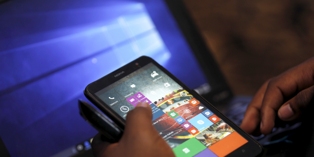 telephone-mobile-smartphone-reseau